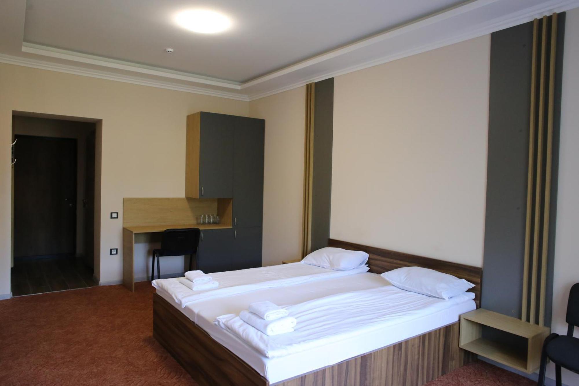 River Side Resort Polyana (Transcarpathia)